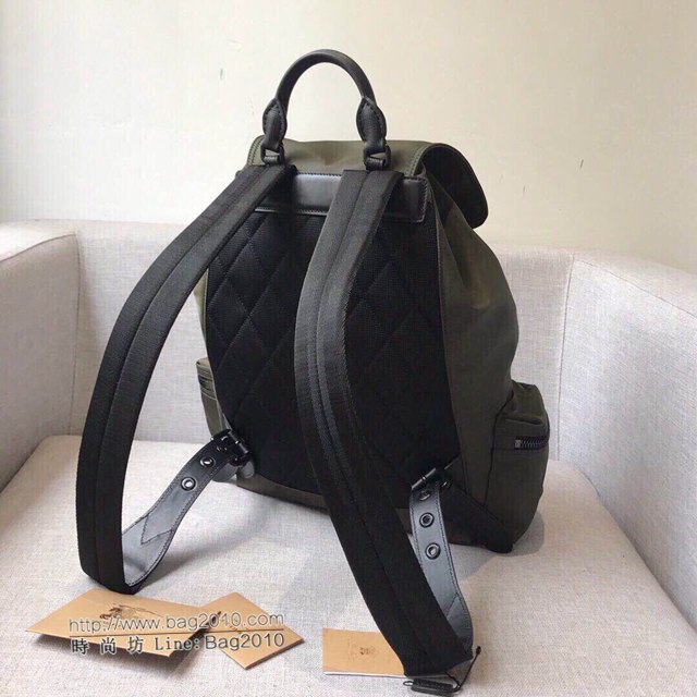 Burberry專櫃新款雙肩包 巴寶莉The Rucksack軍旅男女通用背包  db1021